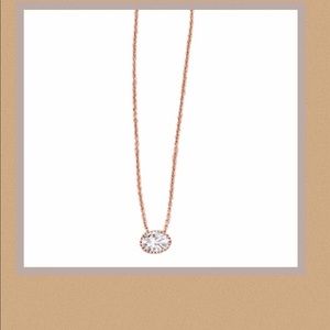 Premier Designs Rose Bud Necklace